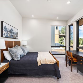 Sierra Luxury Properties - Village at Gray's Crossing Getaway - Available for December Lease - Property Management Near Me Sierra Luxury Properties - Village at Gray's Crossing Getaway - Available for December Lease - Property Management Near Me