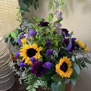 Arrowhead Flowers - Florists Near Me - Glendale, Arizona