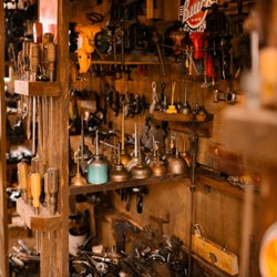 Family Heirloom Antiques