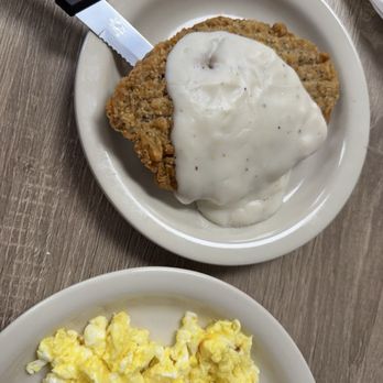 Darrells Diner 10 - Diners Near Me - Lady Lake, Florida Darrells Diner 10 - Diners Near Me - Lady Lake, Florida
