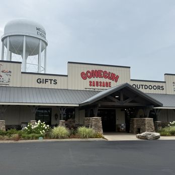 Conecuh Sausage - Meat Shops Near Me - Evergreen, Alabama