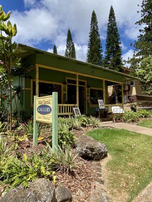 Lanai by null