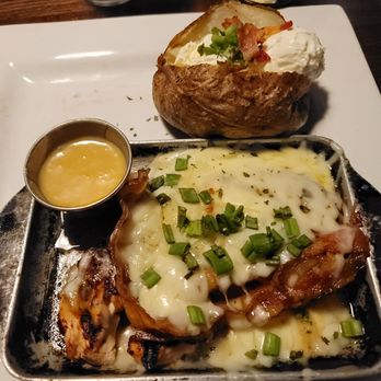 River Town Grill - Monterrey chicken - Steakhouses Near Me - Williamstown, West Virginia