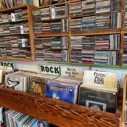 Recycled Records - Rock and metal