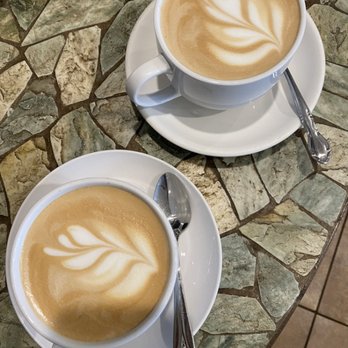 V Boulevard Cafe - Latte - Coffee & Tea Near Me - Glendale, California V Boulevard Cafe - Latte - Coffee & Tea Near Me - Glendale, California