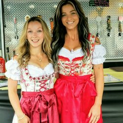 Travelin Taphouse - Dressed for each event. Our Amazing staff is always ready to give you a
 5-star signature experience!
