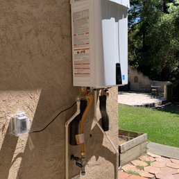 Tankless water heater