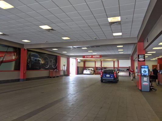 ROUND ROCK TOYOTA - SERVICE CENTER - Updated May 2025 - 57 Photos & 239 ...