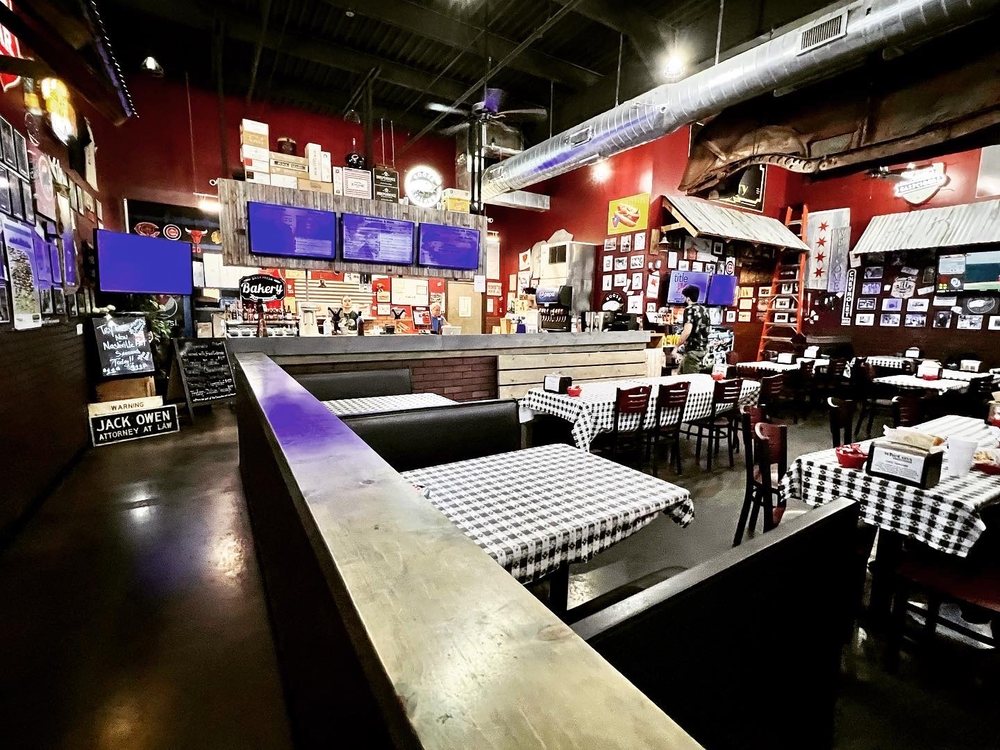 Wiseguys A Chicago Eatery - Round Rock