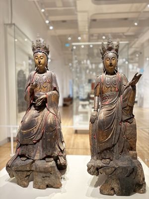 Royal Ontario Museum by null