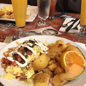 Mom's Restaurant - Breakfast & Brunch Near Me - Chico, California Mom's Restaurant - Breakfast & Brunch Near Me - Chico, California