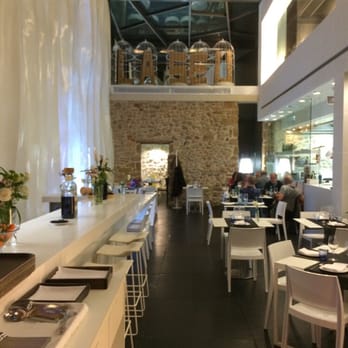 La Seu - El local, precioso y un techo espectacular - Mediterranean Near Me - Dénia, A La Seu - El local, precioso y un techo espectacular - Mediterranean Near Me - Dénia, A