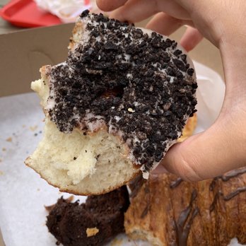SPLIT Bakehouse - Oreo donut - Vegan Near Me - La Mesa, California