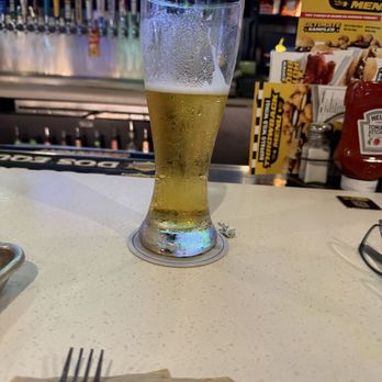 Buffalo Wild Wings - Coors light - American Near Me - Oxford, Mississippi