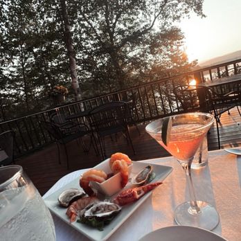 Ledge Water Steak House - Seafood platter - Steakhouses Near Me - Bristol, New Hampshire Ledge Water Steak House - Seafood platter - Steakhouses Near Me - Bristol, New Hampshire