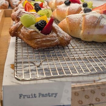 Paris Baguette - Bakeries Near Me - Temecula, California Paris Baguette - Bakeries Near Me - Temecula, California