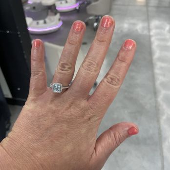 Queen Nails - Nail Salons Near Me - Goose Creek, South Carolina
