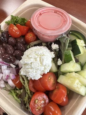 7 Greens Detroit Salad Co. by null