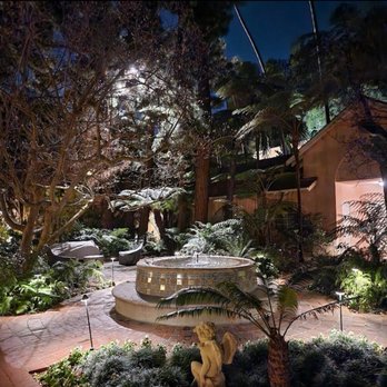 Hotel Bel-Air - The beautiful gardens - Hotels Near Me - Los Angeles, California