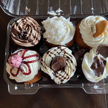 Meringue Cake Studio - Bakeries Near Me - Nottingham, Maryland