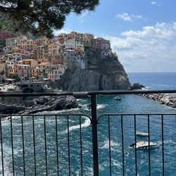 Unbelievable views on this day trip - we could smell the basil as Cinque Terre is known for pesto and delicious focaccia bread!