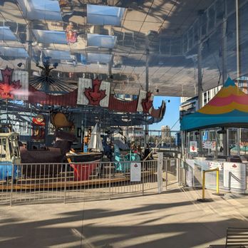 Pride Of Canada Carousel - Ticket booth is on the right. - Carousels Near Me - Markham, Ontario