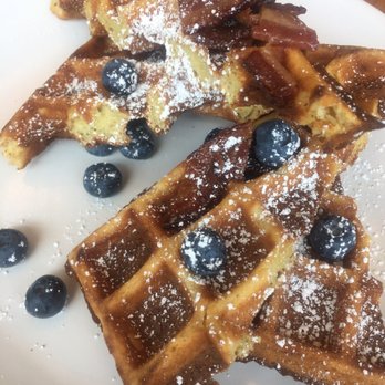 Saint & Second - New American Near Me - Long Beach, California