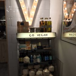 Väcka - Go Vegan! Yep!