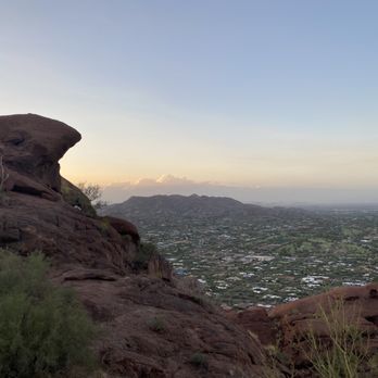 Camelback Mountain - Great view - Parks Near Me - Phoenix, Arizona
