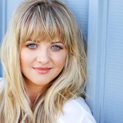 Allstate Insurance : Ashley Emms Shanander - Ashley Shanander
