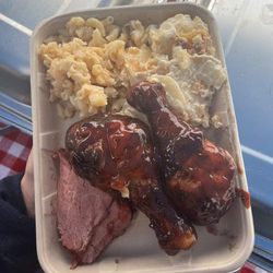 Big Rick's BBQ 714 - BBQ Chicken and Tri-Tip Plate with scalloped potatoes & Mac and Cheese
