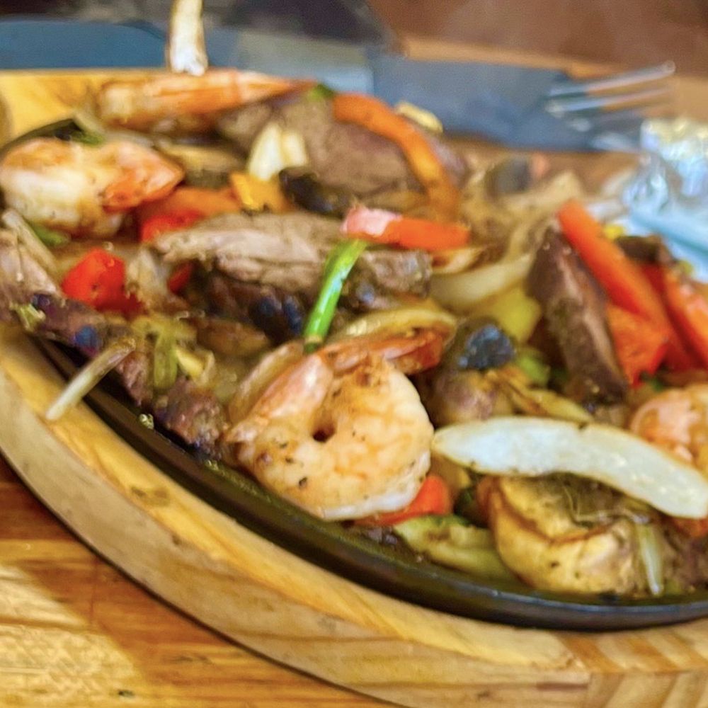 Birria1983 - Shrimp Fajitas - Mexican Near Me - Orlando, Florida Birria1983 - Shrimp Fajitas - Mexican Near Me - Orlando, Florida