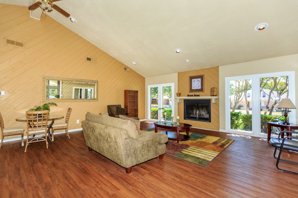 GLEN ROSE PARK 94 Photos 745 East Pecan Street, Hurst, Texas