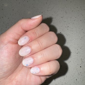 Happy Nails - Nails by Vy - Nail Salons Near Me - Redwood City, California