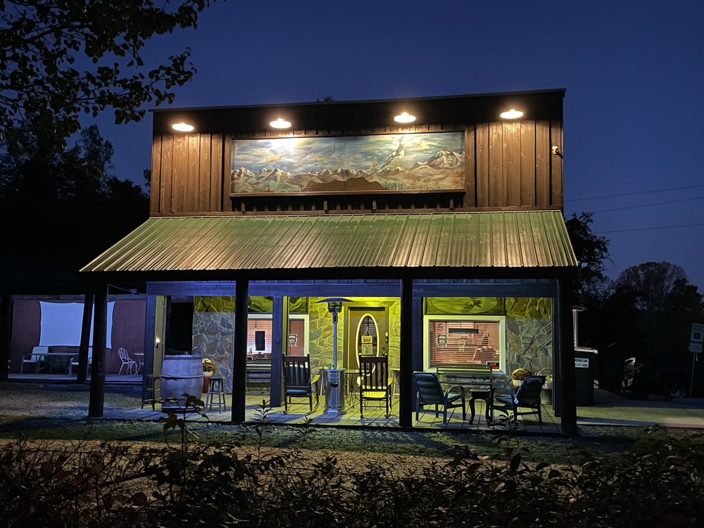 WAGON WHEEL COFFEE HOUSE Updated September 2024 16 Photos 6390