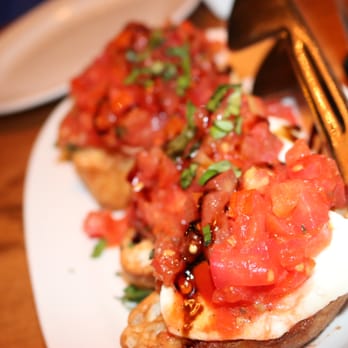 Giordano's - Bruschetta - Pizza Near Me - Chicago, Illinois