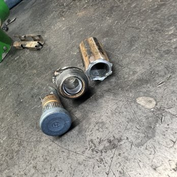 Ken's Garage - Broke lug nut - Auto Repair Near Me - Leavenworth, Kansas Ken's Garage - Broke lug nut - Auto Repair Near Me - Leavenworth, Kansas