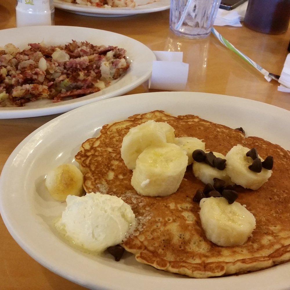 Carver's - Whole wheat pancakes with banana slices and chocolate chips. Side of corned beef hash too. :) - Diners Near Me - Denville, New Jersey Carver's - Whole wheat pancakes with banana slices and chocolate chips. Side of corned beef hash too. :) - Diners Near Me - Denville, New Jersey