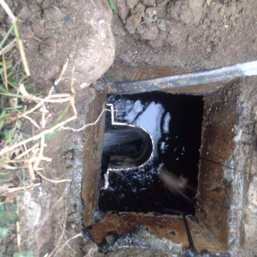 Slide of J.R. Anderson & Daughter Sewer and Drain Services