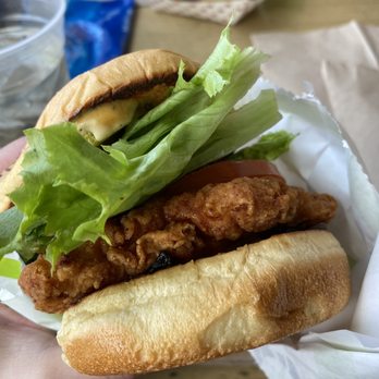 BurgerFi - Chicken sandwich $9.17 - Burgers Near Me - Glenview, Illinois