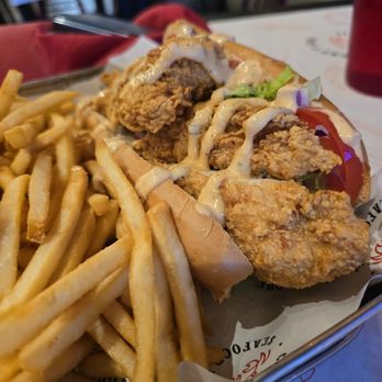 Cap’t Loui Henderson - Chicken Poboy - Seafood Near Me - Las Vegas, Nevada Cap’t Loui Henderson - Chicken Poboy - Seafood Near Me - Las Vegas, Nevada