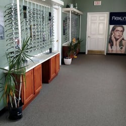 Visual Eyes - Large variety of glasses to choose from.