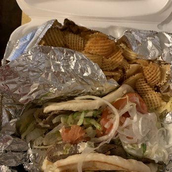 Lantern  - Soggy sandwich. No a quality Gyro. - Pizza Near Me - Yorktown, Virginia
