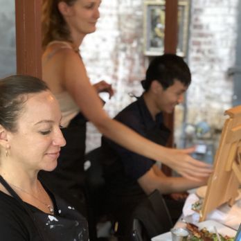 Happy Canvas Hawaii - Art Classes Near Me Happy Canvas Hawaii - Art Classes Near Me