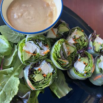 Bangkok Pho And Thai Food Express - Veggie and avocado summer roll is superb. - Thai Near Me - Willits, California Bangkok Pho And Thai Food Express - Veggie and avocado summer roll is superb. - Thai Near Me - Willits, California