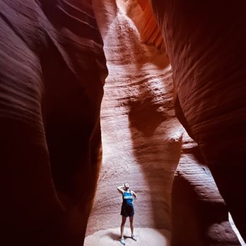Taadidiin Tours - Walking Tours Near Me - Page, Arizona Taadidiin Tours - Walking Tours Near Me - Page, Arizona