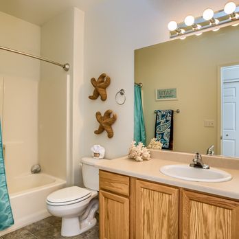 Ridgewood Apartments - Apartments Near Me - Medford, Oregon Ridgewood Apartments - Apartments Near Me - Medford, Oregon