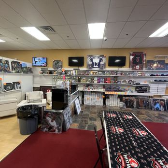 WOW Sports Cards - Hobby Shops Near Me - Randolph, New Jersey WOW Sports Cards - Hobby Shops Near Me - Randolph, New Jersey