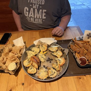 MRB Bar And Restaurant - Pork rinds, Oysters St Phillip, chicken strips & fries - Sports Bars Near Me - New Orleans, Louisiana MRB Bar And Restaurant - Pork rinds, Oysters St Phillip, chicken strips & fries - Sports Bars Near Me - New Orleans, Louisiana