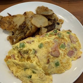 Stax Omega Diner - Denver Omelette with Cheese (GFA) with sliced potatoes - Diners Near Me - Greenville, South Carolina Stax Omega Diner - Denver Omelette with Cheese (GFA) with sliced potatoes - Diners Near Me - Greenville, South Carolina